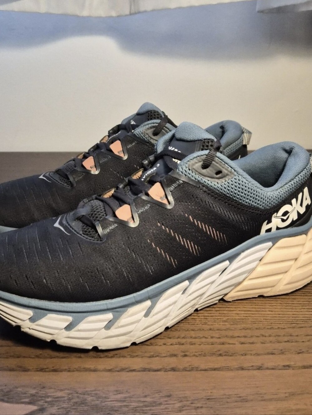 Hoka One One Women's Gaviota 3 Running Shoes Navy Blue/Pink - Size 10.5B